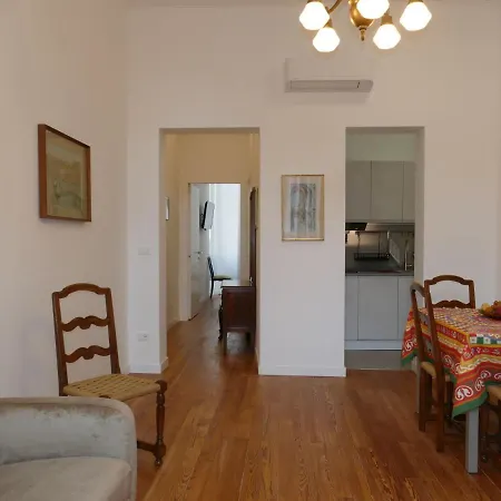 Fiori E Canzoni By Interhome